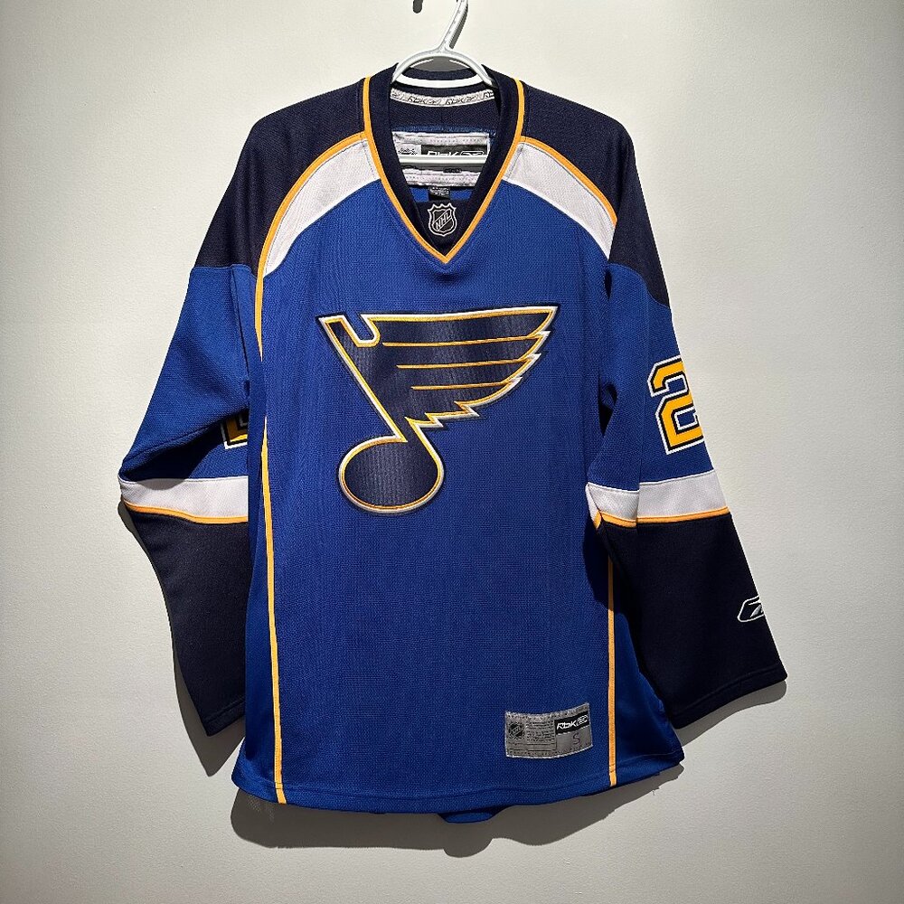 Vintage Reebok NHL Men's Small St. Louis Blues Hockey Players Jersey